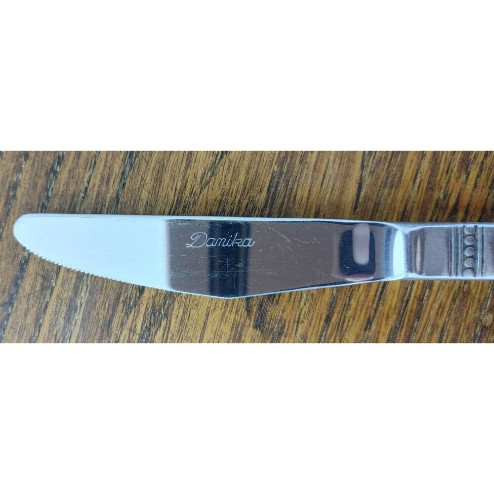 Danika MSI Stainless Japan 8 5/8" Dinner Knives Celtic Knot QUANTITY